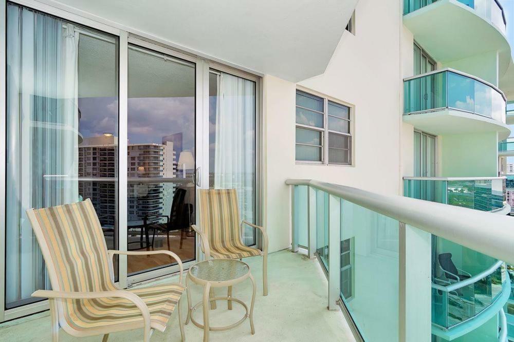 Tides Apt On Hollywood Beach Esterno foto