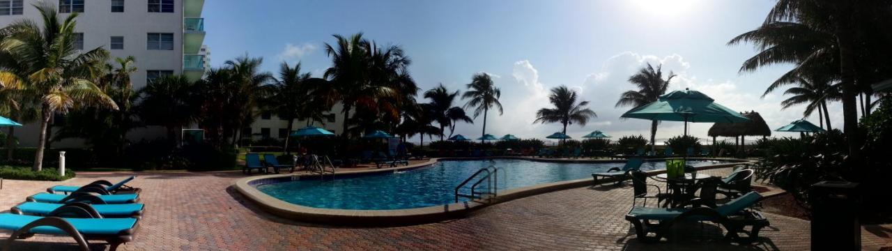 Tides Apt On Hollywood Beach Esterno foto